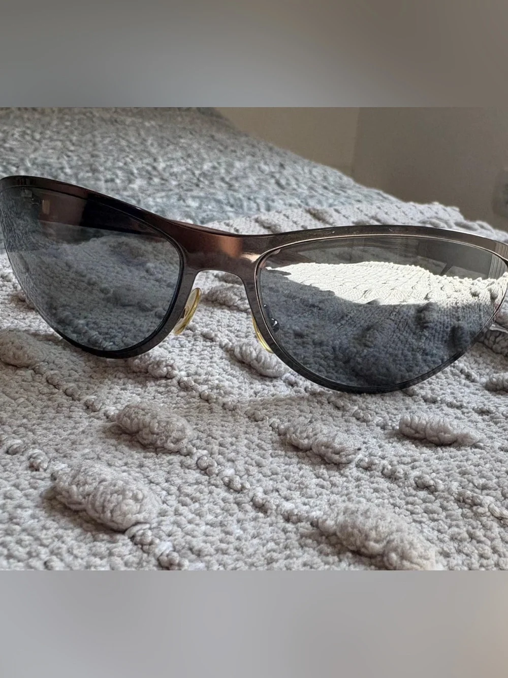 DIESEL SUNGLASSES Y2K  AVANT GARDE  Authentic- Rare Vitange Unisex